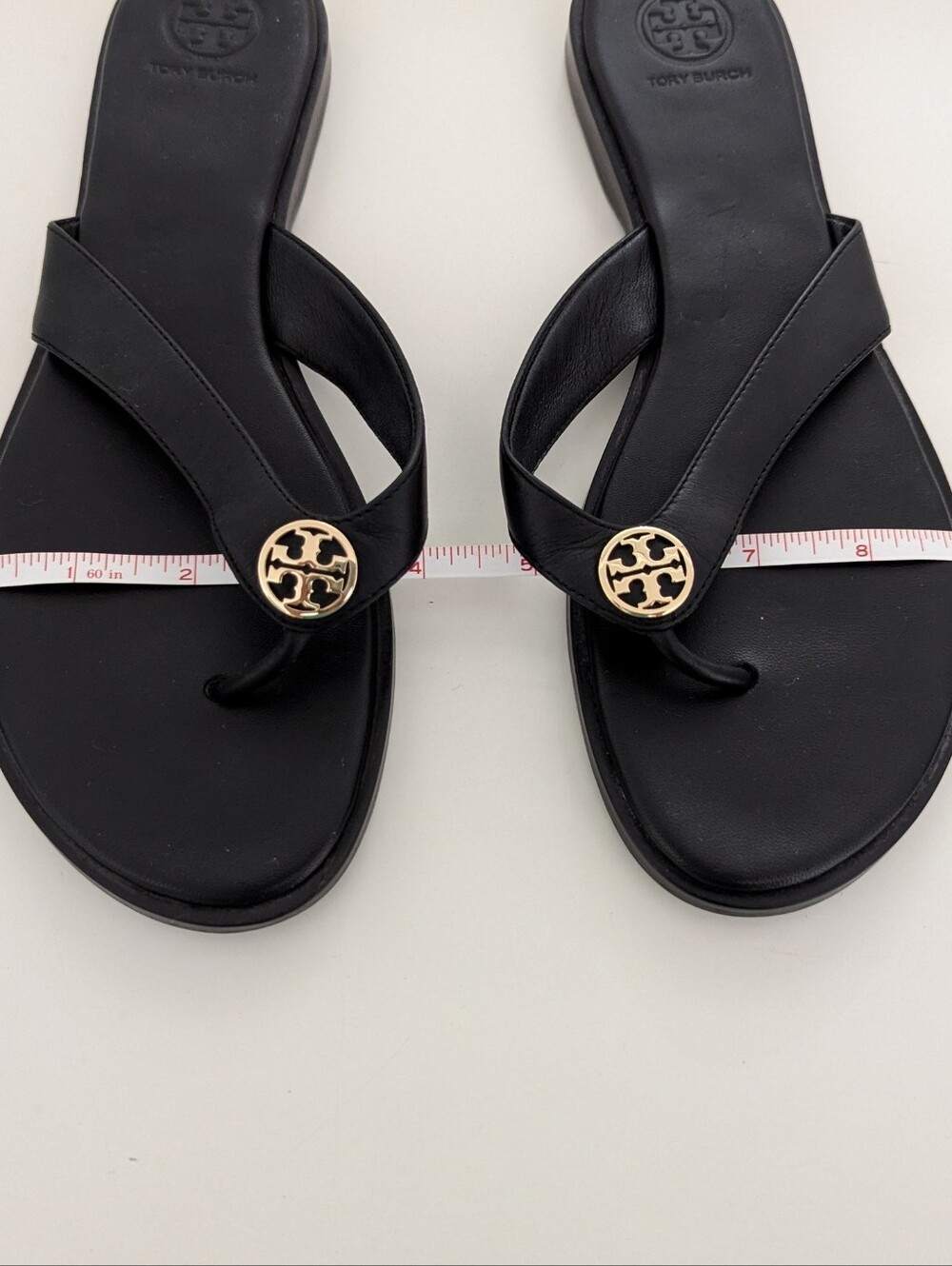 EUC! Tory Burch Benton Thong Sandal In Black Leather Size 9 - Picture 9 of 15